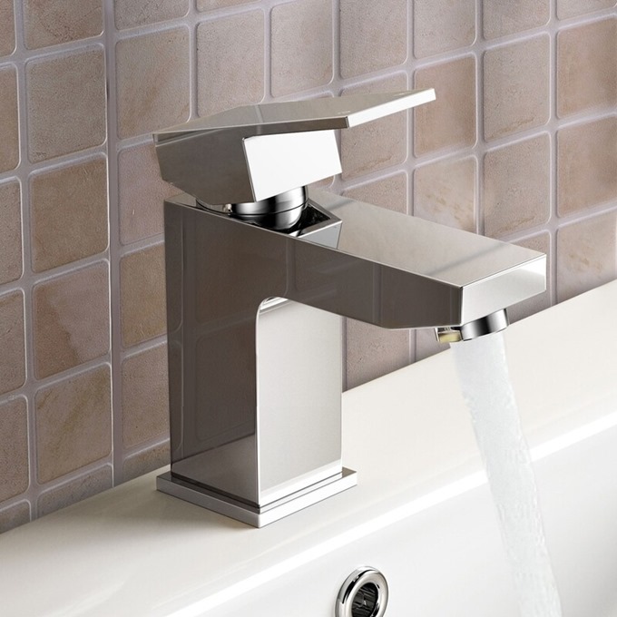 Erskine Mono Basin Mixer with Click Waste