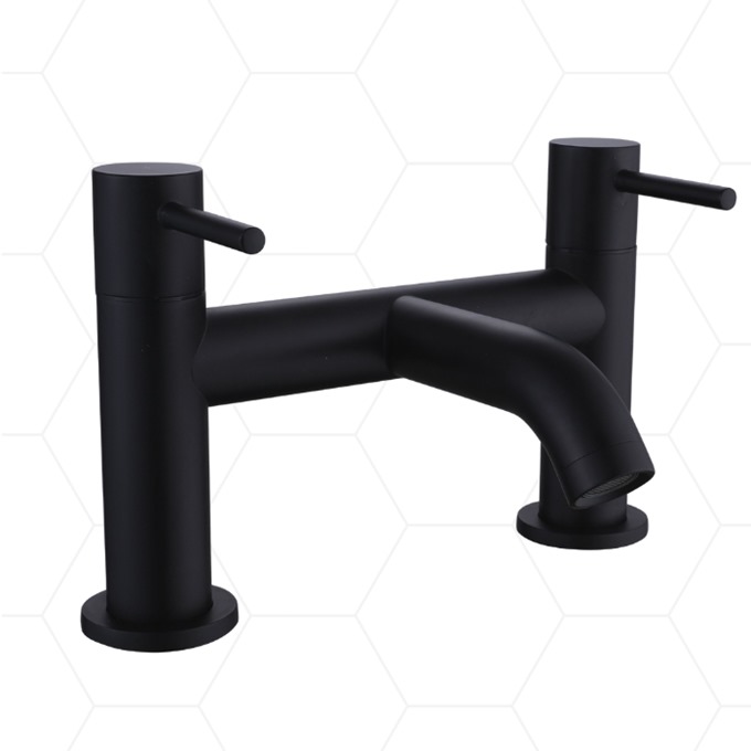 Gordon Bath Filler - Black